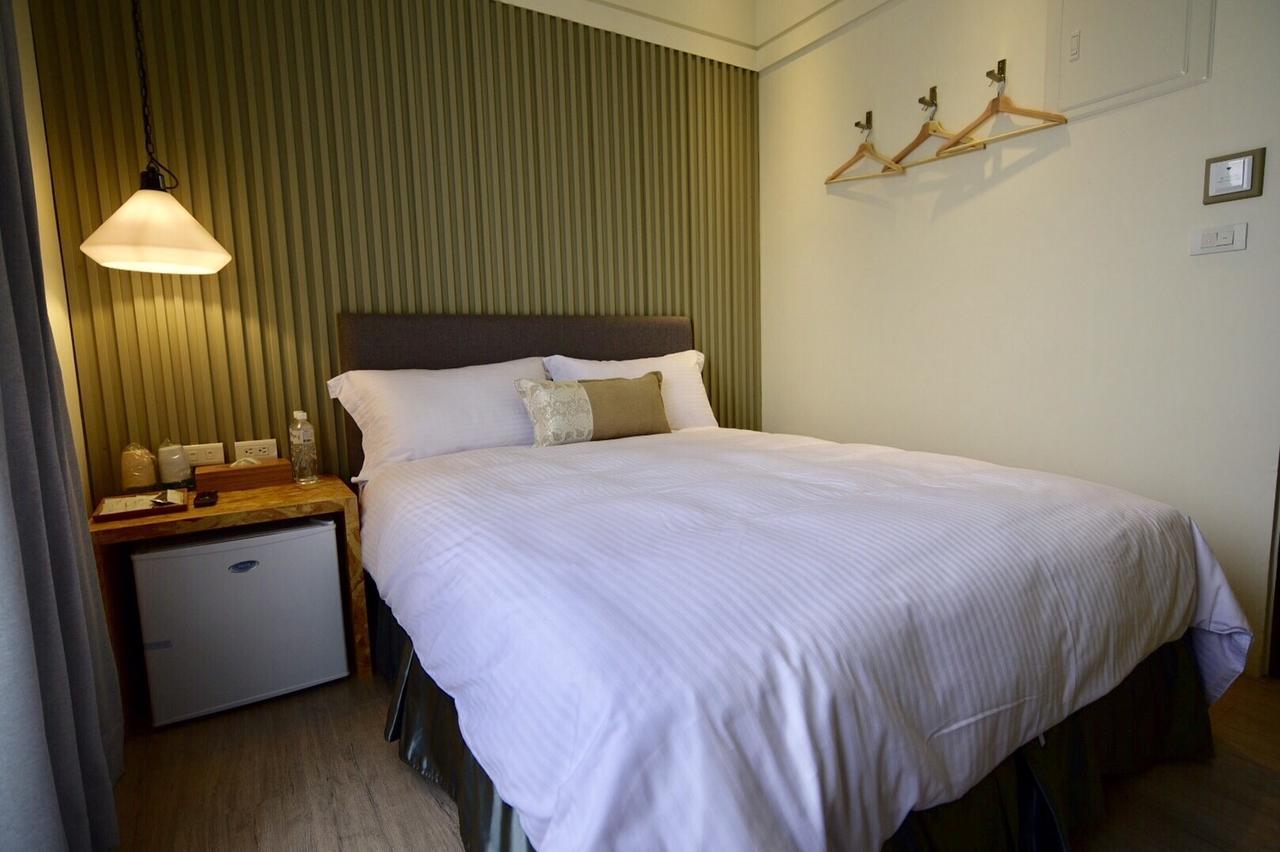 Sakagami Hotel Tainan Exteriör bild